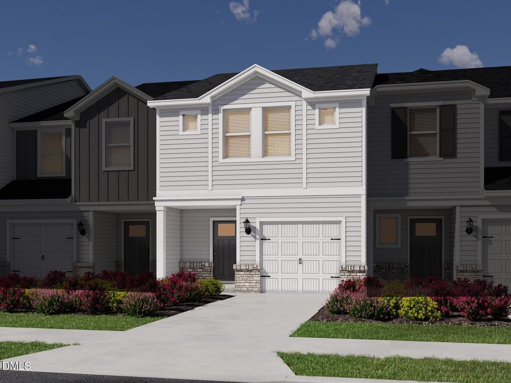805 Stream View Court, Mebane, NC 27302