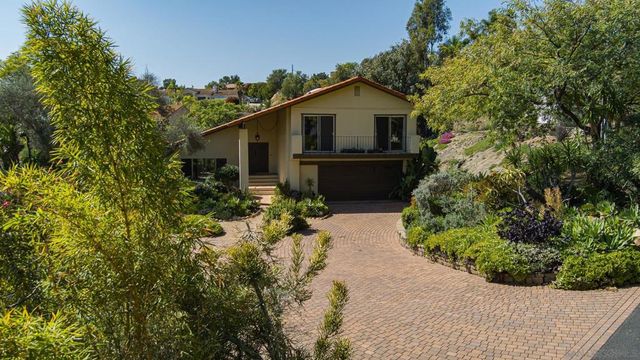2871 Anaheim St, Escondido, CA 92025