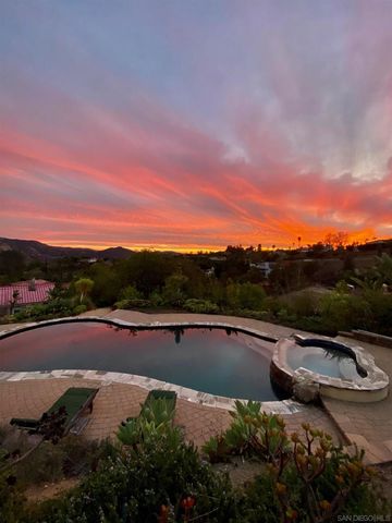 2871 Anaheim St, Escondido, CA 92025