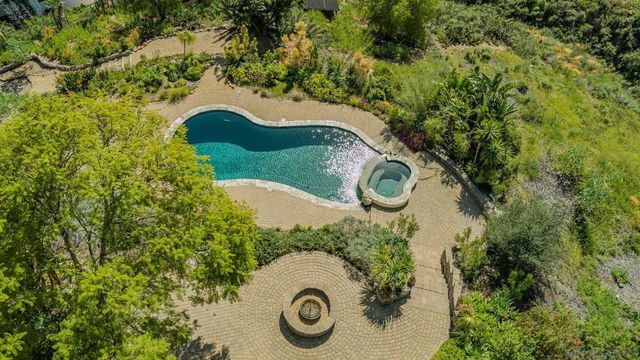 2871 Anaheim St, Escondido, CA 92025