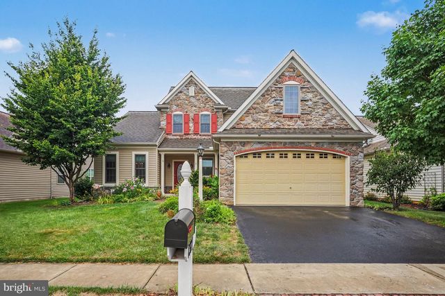 1317 WILLOW CREEK DR, Mount Joy, PA 17552