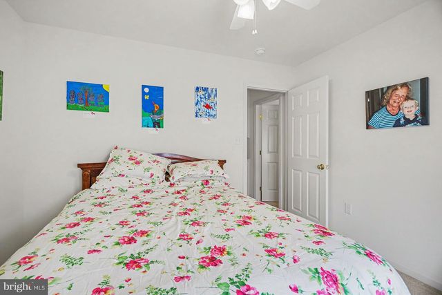 1317 WILLOW CREEK DR, Mount Joy, PA 17552