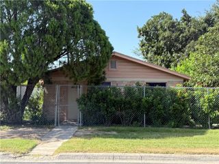 120 E Adams Street E, Mission, TX 78573