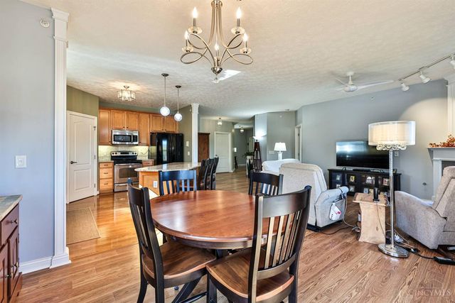 7496 Victoria Falls Avenue, Deerfield Twp., OH 45039