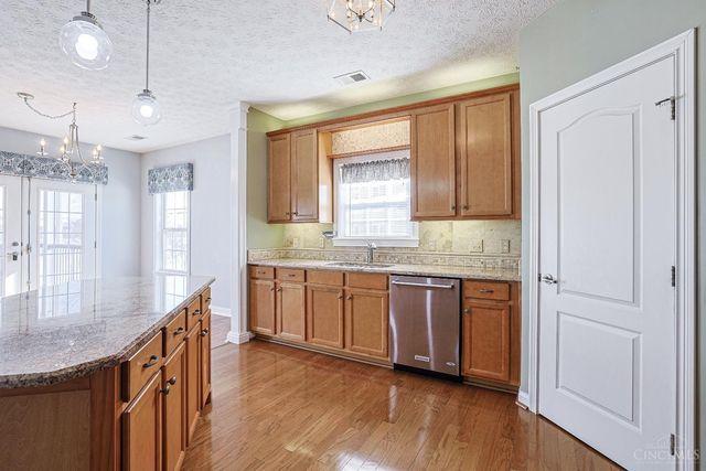 7496 Victoria Falls Avenue, Deerfield Twp., OH 45039