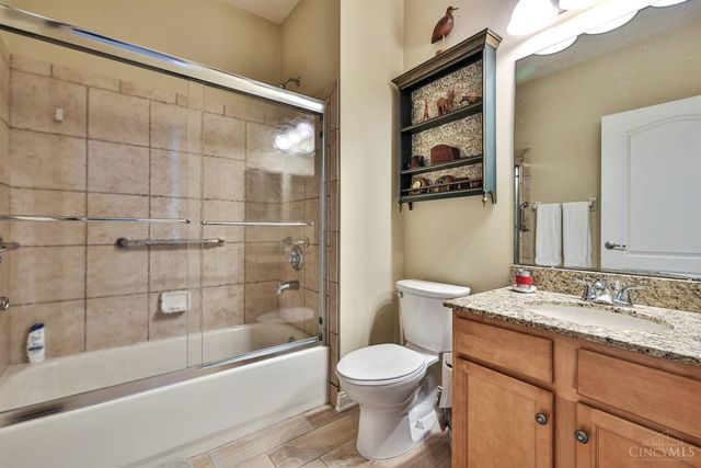 7496 Victoria Falls Avenue, Deerfield Twp., OH 45039