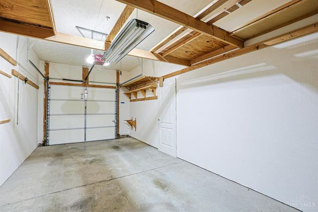 7496 Victoria Falls Avenue, Deerfield Twp., OH 45039