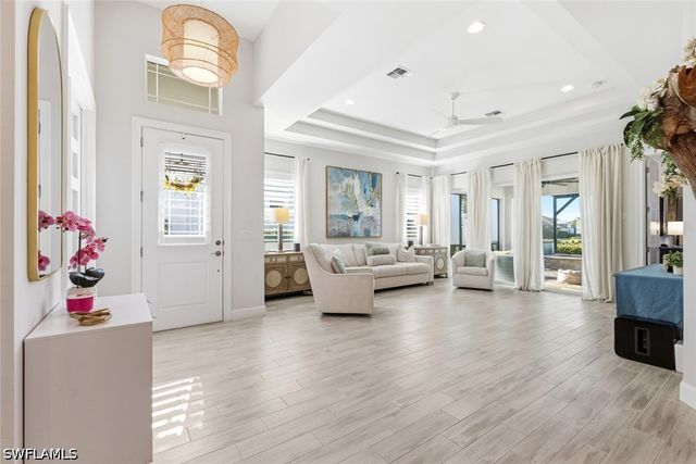 5662 Elbow AVE, Naples, FL 34113