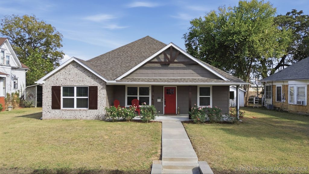 609 S Poplar Street, Sapulpa, OK 74066
