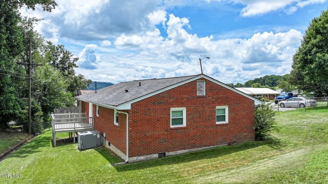1085 Rice Lane, Church Hill, TN 37642