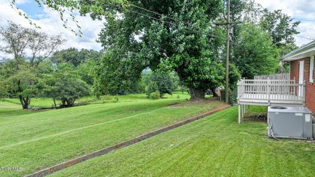 1085 Rice Lane, Church Hill, TN 37642