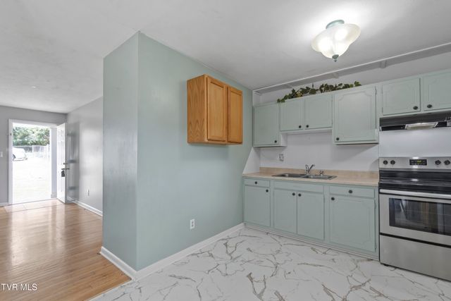 1085 Rice Lane, Church Hill, TN 37642