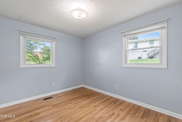 1085 Rice Lane, Church Hill, TN 37642