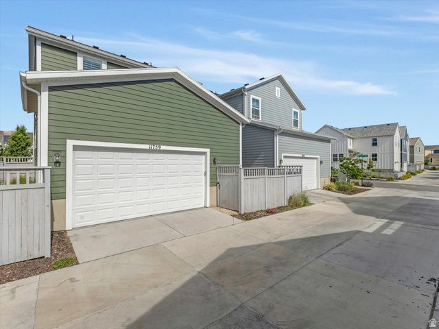 11759 S WATERCOURSE RD, South Jordan, UT 84009