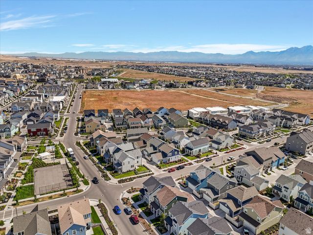 11759 S WATERCOURSE RD, South Jordan, UT 84009
