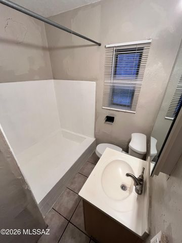 2620 N Stone Ave Apt 2, Tucson, AZ 85705