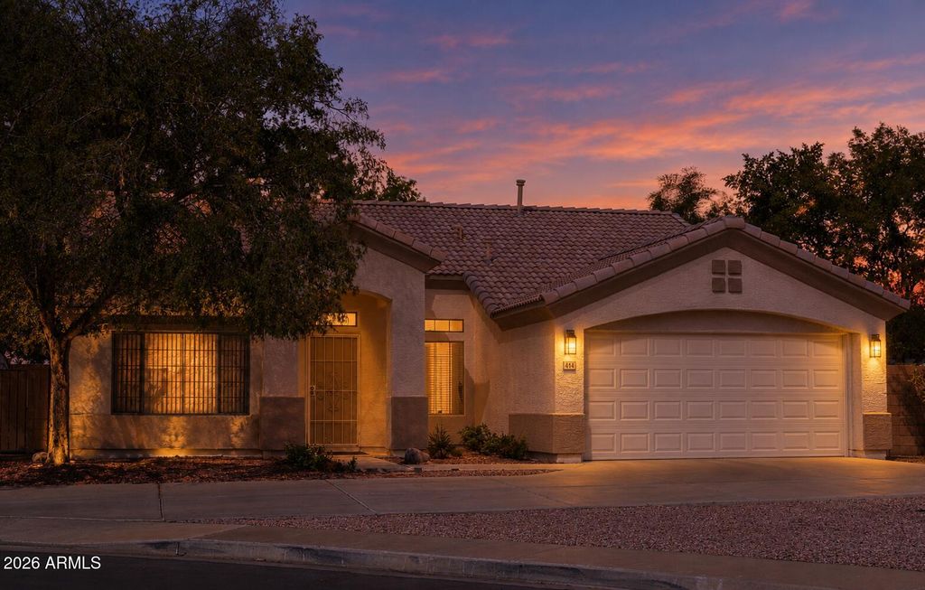 414 W Comstock Court, Gilbert, AZ 85233 — exterior