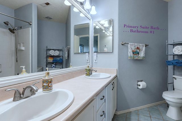 924 Somerset Meadows Drive NE, Rio Rancho, NM 87144
