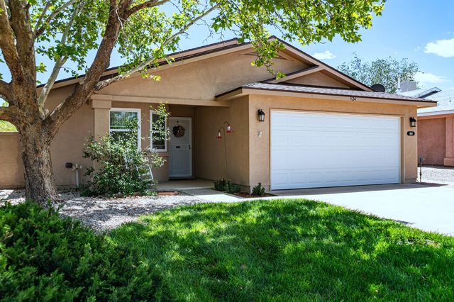 924 Somerset Meadows Drive NE, Rio Rancho, NM 87144