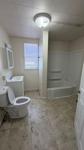6438 Jefferson Avenue, Hammond, IN 46324