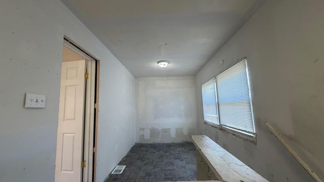 6438 Jefferson Avenue, Hammond, IN 46324