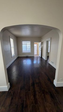 6438 Jefferson Avenue, Hammond, IN 46324