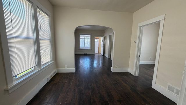 6438 Jefferson Avenue, Hammond, IN 46324