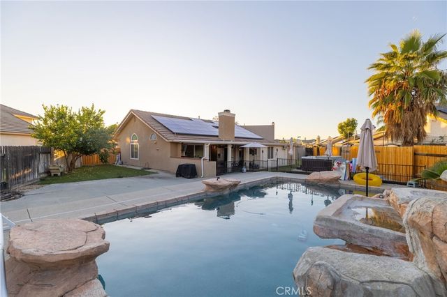 361 Wales Court, San Jacinto, CA 92583