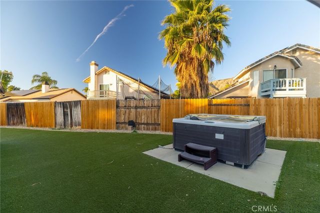 361 Wales Court, San Jacinto, CA 92583