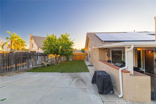 361 Wales Court, San Jacinto, CA 92583
