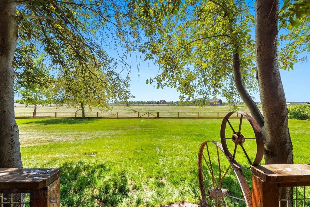 164 Wapiti Way, Bozeman, MT 59718 photo 2