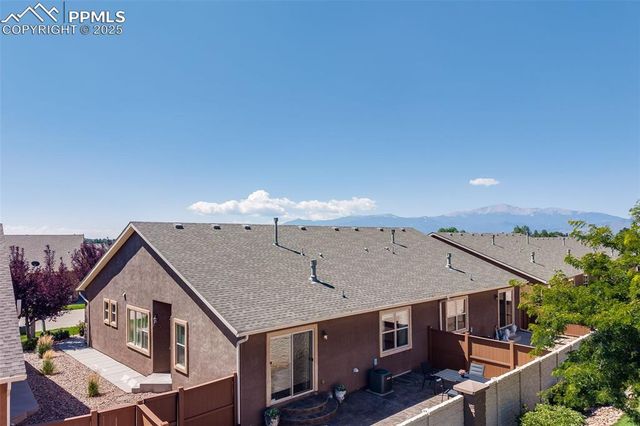 5468 Oak Spring Heights, Colorado Springs, CO 80923