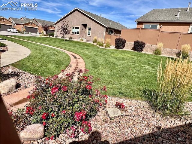 5468 Oak Spring Heights, Colorado Springs, CO 80923