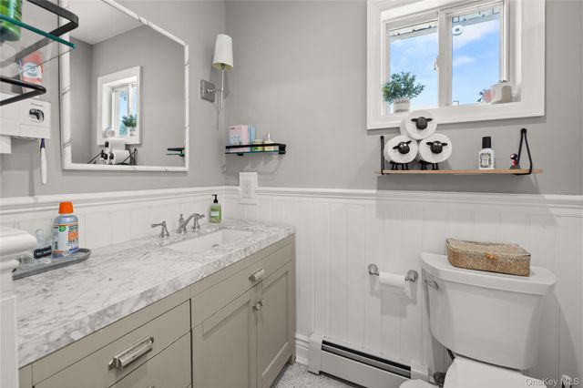 857 Milligan Lane, West Islip, NY 11795