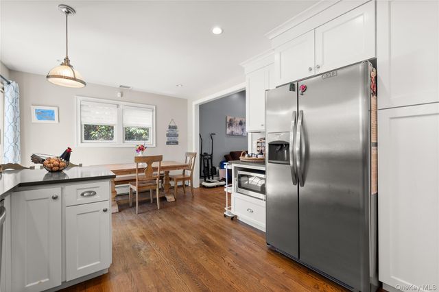 857 Milligan Lane, West Islip, NY 11795