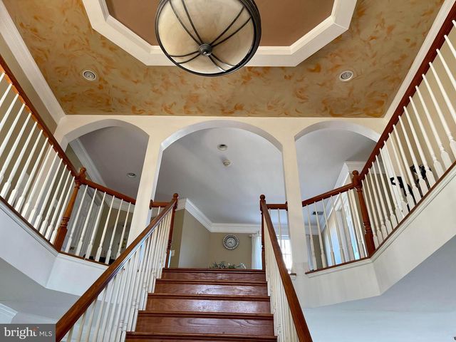 12530 POPES HEAD RD, Clifton, VA 20124