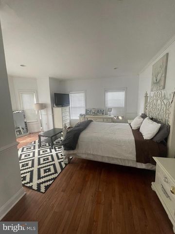 12530 POPES HEAD RD, Clifton, VA 20124