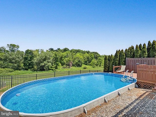 3443 BEAVER DAM RD, Stewartstown, PA 17363