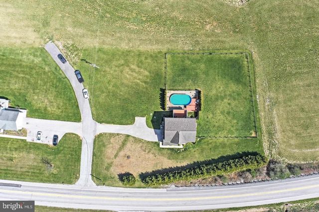 3443 BEAVER DAM RD, Stewartstown, PA 17363