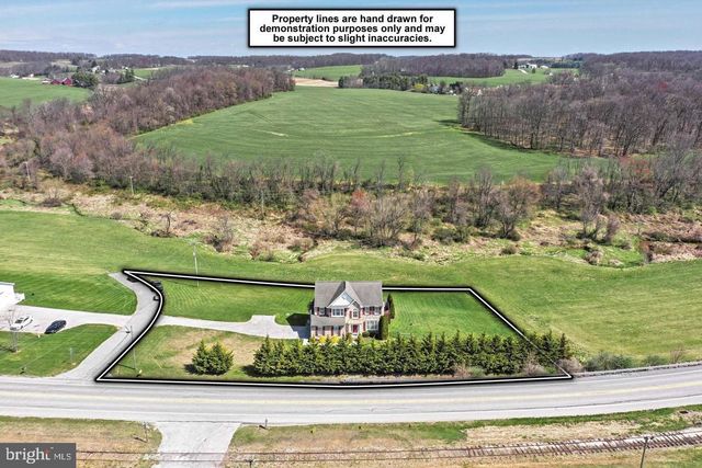3443 BEAVER DAM RD, Stewartstown, PA 17363