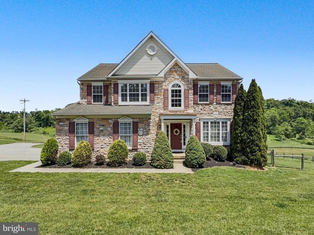 3443 BEAVER DAM RD, Stewartstown, PA 17363