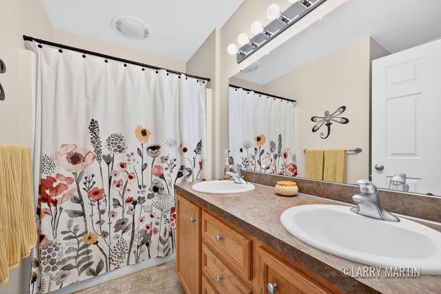 4230 Del Mar Court Sw, City Of Wyoming, MI 49418