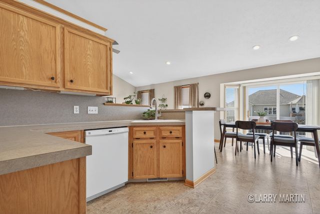 4230 Del Mar Court Sw, City Of Wyoming, MI 49418