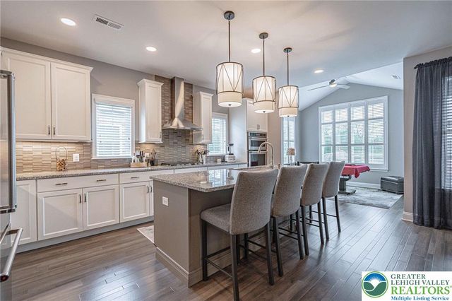 3717 Loyal Lane, Easton, PA 18045