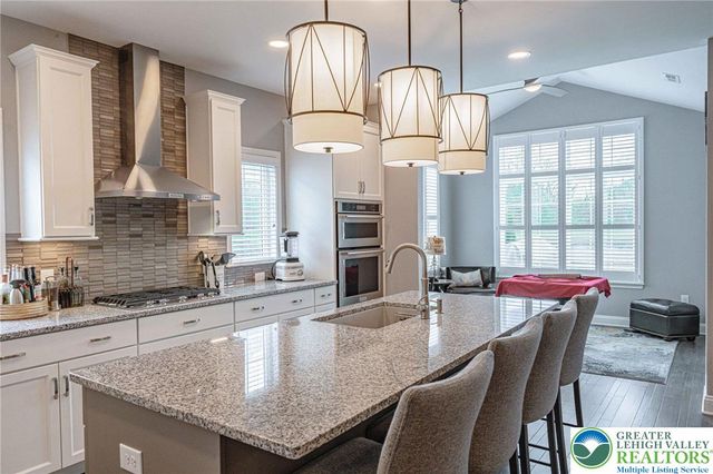3717 Loyal Lane, Easton, PA 18045
