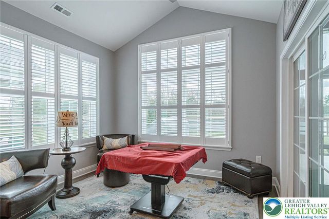 3717 Loyal Lane, Easton, PA 18045