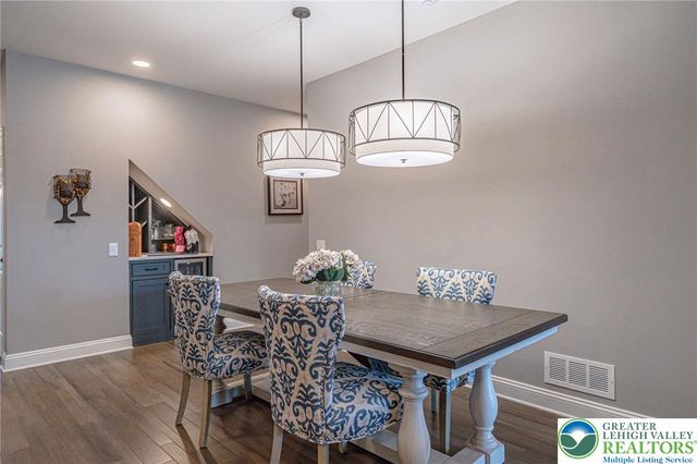 3717 Loyal Lane, Easton, PA 18045