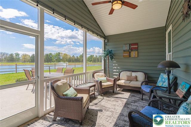 3717 Loyal Lane, Easton, PA 18045