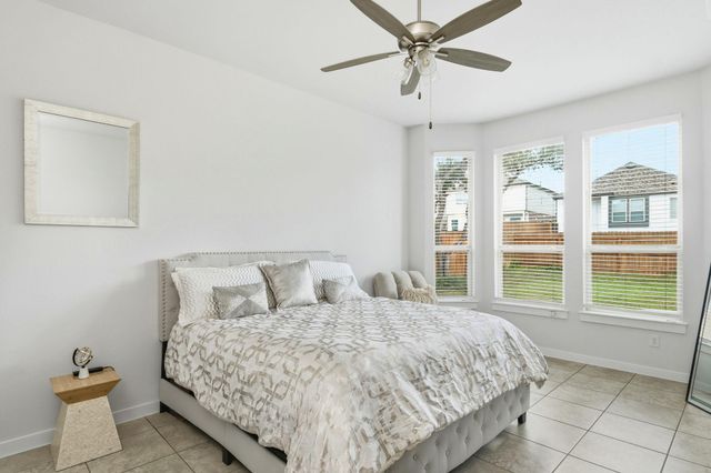 22604 Maidengrass LN, Lago Vista, TX 78645