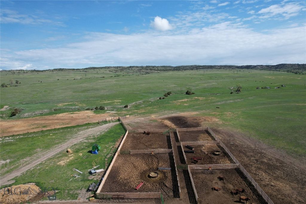 307 Howie Rd, Big Timber, MT 59011 photo 35